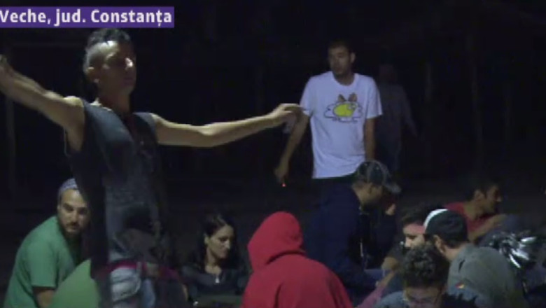 Nopti albe in Vama Veche. Mii de vamaioti vor petrece fara oprire 4 zile si 4 nopti Imagine