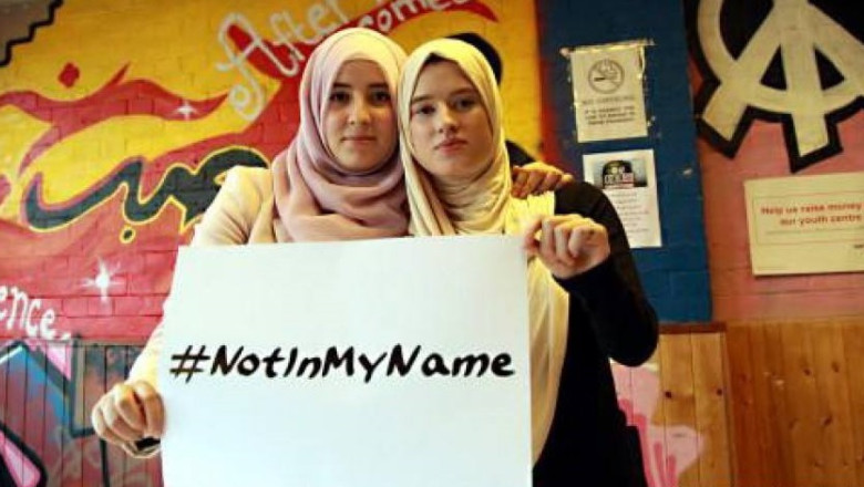 #NotInMyName. Musulmanii se dezic de atacurile din Franta Imagine