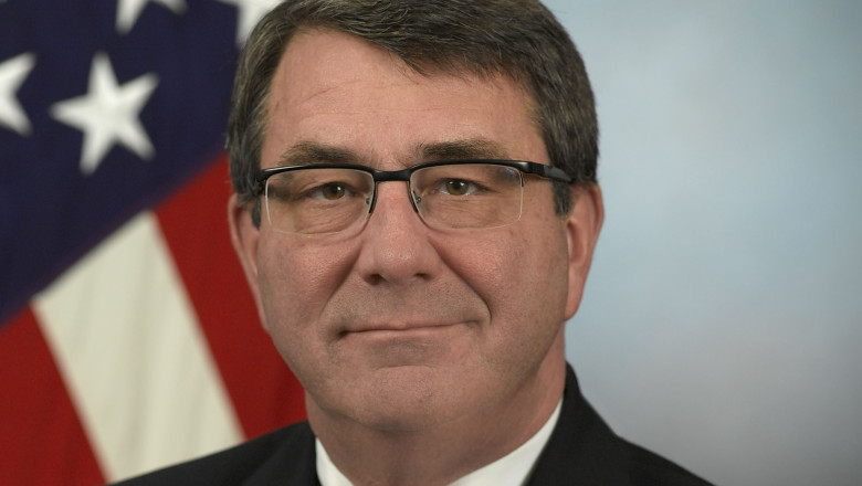 Nou sef la Pentagon. Ashton Carter, desemnat secretarul Apararii in SUA Imagine