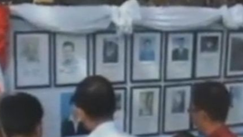 Noua ani de la tsunami-ul din Indonezia. In 2004, valul seismic a ucis 230.000 de oameni Imagine