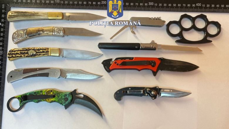 Noua bricege si un box metalic, gasite asupra unor elevi de la doua licee din Miercurea-Ciuc Imagine
