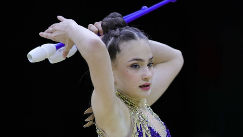 Noua senzatie a gimnasticii romanesti: Are 15 ani si a castigat 4 medalii de aur la Campionatul European de Gimnastica Ritmica Imagine