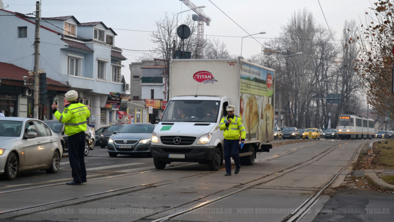 NOUL COD RUTIER. De vineri, noi reguli pentru soferi Imagine