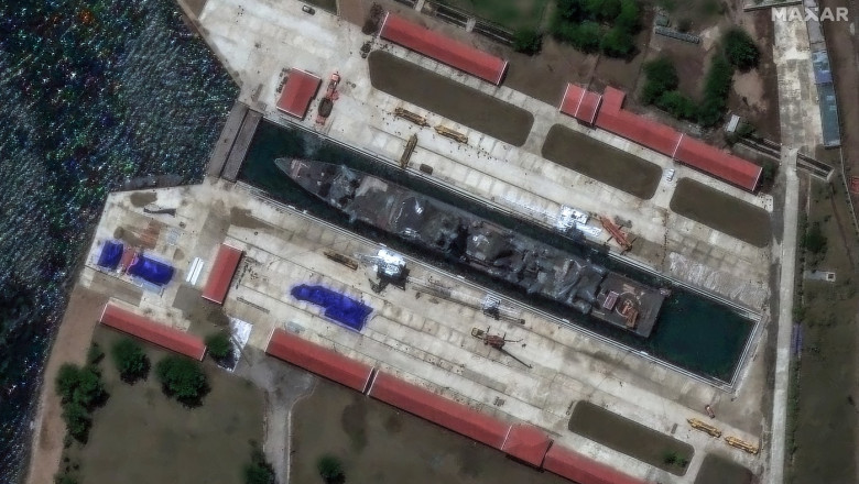 Noul distrugator al Coreei de Nord a fost mutat langa granita cu Rusia pentru reparatii, dupa lansarea esuata la apa Imagine