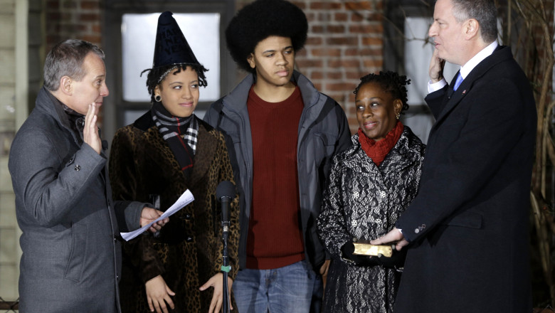 Noul primar al orasului New York a depus juramantul la cateva minute dupa miezul noptii Imagine