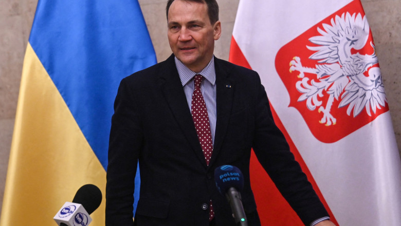 Noul sef al diplomatiei poloneze spune ca Occidentul trebuie sa-si mobilizeze economia pentru a ajuta Ucraina sa castige Imagine