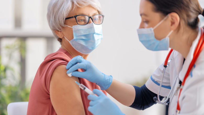 Noul vaccin anti-COVID, disponibil de vineri si pentru cei care se vaccineaza pentru prima data Imagine