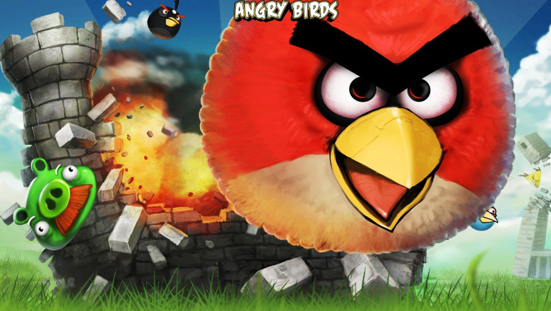NSA spioneaza posesorii de telefoane mobile cu ajutorul jocului Angry Birds Imagine