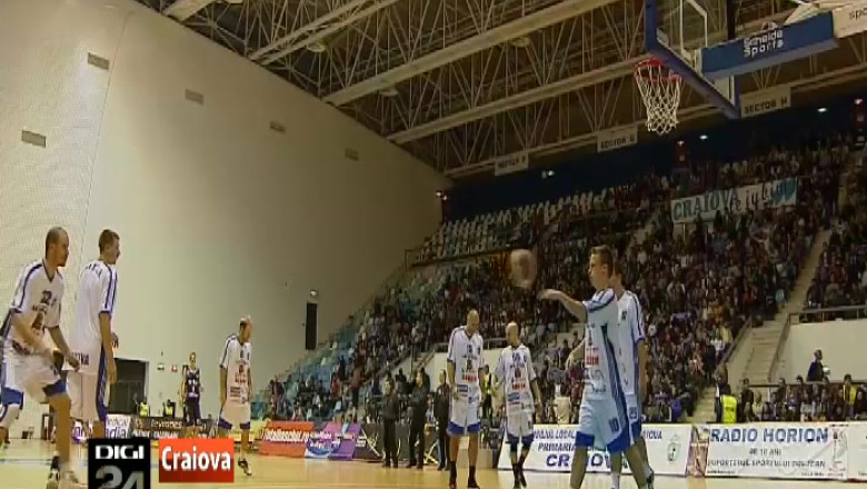 Nu mai cunosc gustul victoriei. Baschetbalistii craioveni au inregistrat al treilea esec consecutiv   Imagine