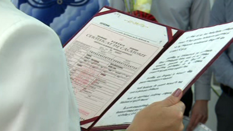 Numar record de casatorii in acest week-end: cate un cuplu a zis „da” la fiecare zece minute  Imagine