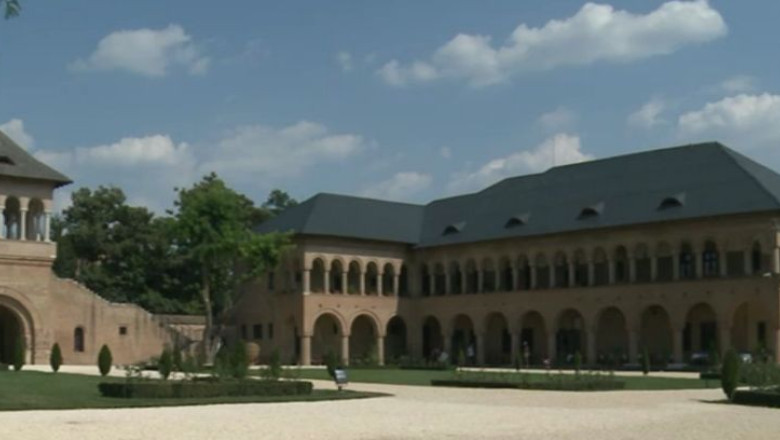 Nunta la castel, cu nota de plata regeasca: intre 3.800 si 30.000 de euro Imagine