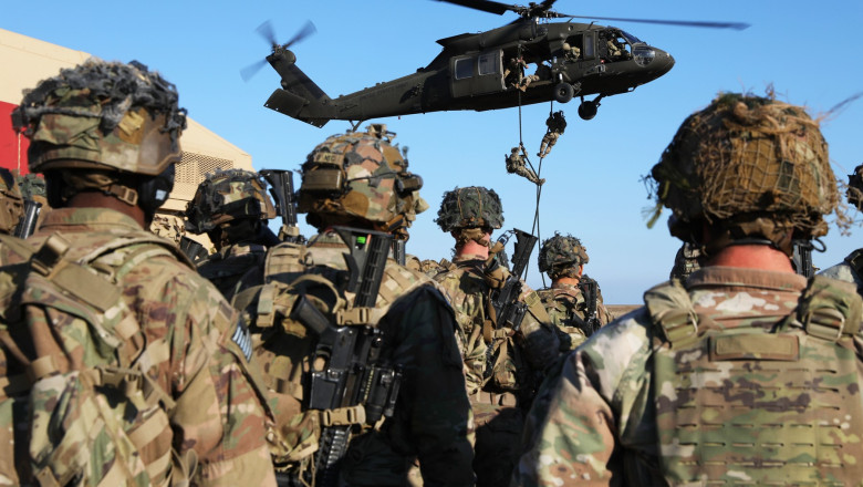 NYT: La sapte minute de rachetele lui Putin. Soldatii americani care se antreneaza in Romania transmit un avertisment puternic Moscovei Imagine