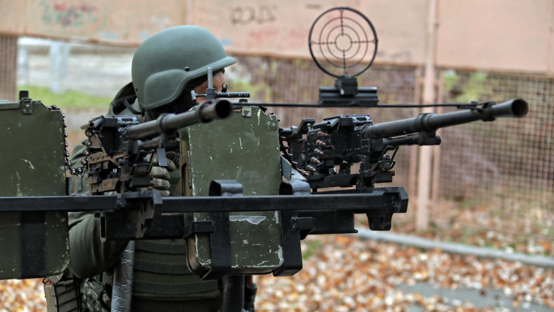 NYT: Ucraina trage zilnic mii de obuze, cat folosea NATO intr-o luna in Afganistan. Occidentul cauta sisteme alternative Imagine