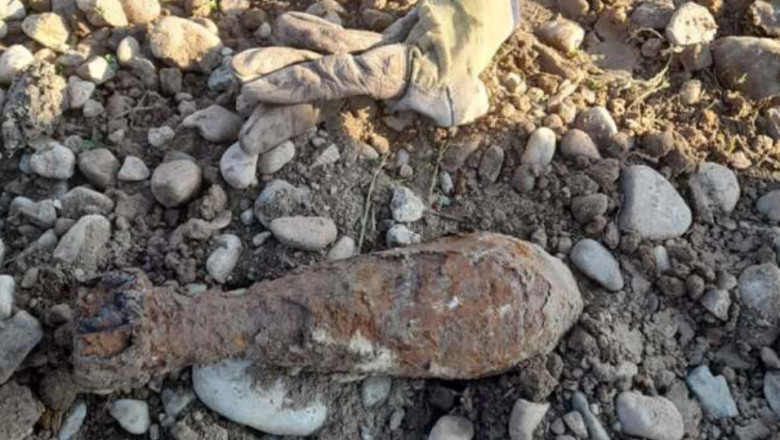 O bomba neexplodata din al Doilea Razboi Mondial, descoperita pe o strada din judetul Bihor Imagine