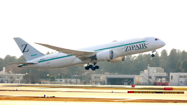 O companie aeriana isi revopseste avioanele pentru a scapa de litera „Z” de pe coada. „Am primit o serie de comentarii de la clienti” Imagine