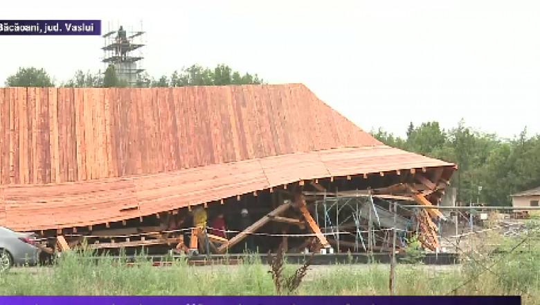 O constructie in valoare de 1,5 milioane de euro, menita sa marcheze Batalia de la Podul Inalt, s-a prabusit inainte de inaugurare Imagine