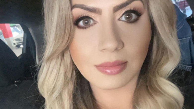 O femeie a fost data afara de seful sau, dupa 18 ani in firma, pentru ca „nu tasta suficient” Imagine