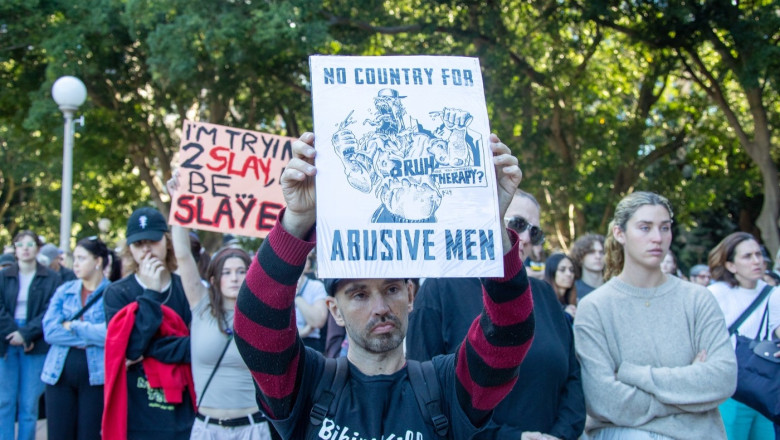 O femeie a fost ucisa la fiecare patru zile in 2024, in Australia. Oamenii cer ca aceste violente sa fie declarate urgenta nationala Imagine