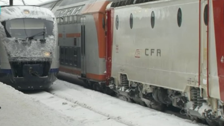 O femeie a nascut in tren pe ruta Barlad-Iasi Imagine