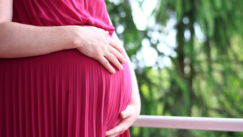 O femeie a reclamat la Politie ca nu a primit ingrijiri medicale corespunzatoare, iar copilul ei a murit la nastere Imagine