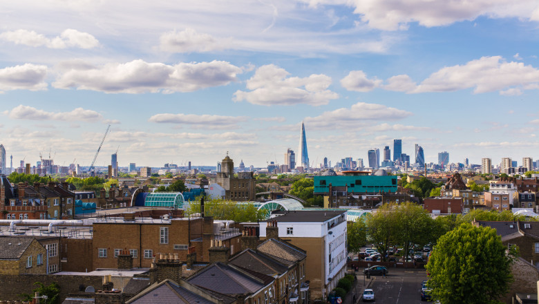 O femeie a zacut moarta in apartamentul ei din Londra timp de 2 ani si jumatate Imagine