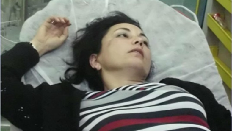 O femeie, consilier PDL, ii acuza pe adversarii politici ca au lovit-o pe strada Imagine