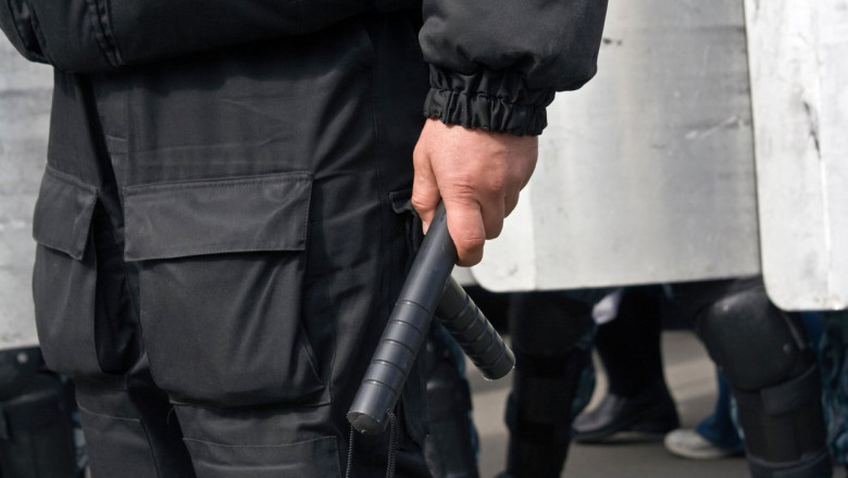 O femeie din Moscova a fost arestata pentru inalta tradare. E acuzata ca a trimis bani armatei ucrainene Imagine