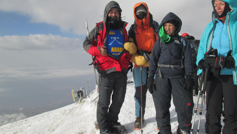 O fetita de 10 ani din Brasov a stabilit un record mondial in alpinism Imagine
