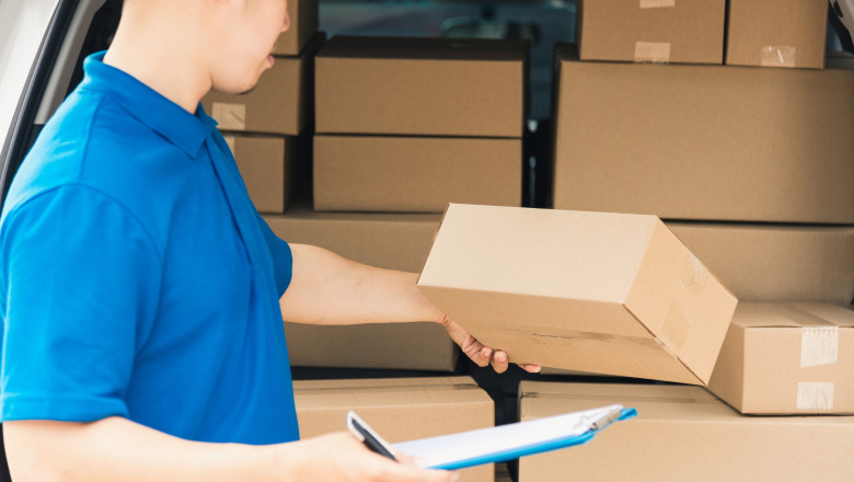 O firma de curierat din Bucuresti, prinsa cu peste 500 de angajati „la negru”. Florin Manole: „Amenda a fost de doar 200.000 lei” Imagine