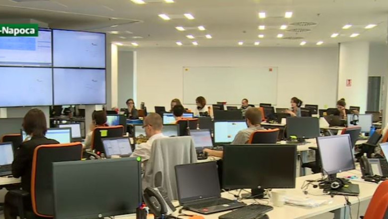 O firma din domeniul IT angajeaza 300 de persoane Imagine