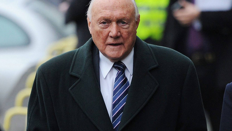 O fosta vedeta BBC a fost condamnata la inchisoare pentru atentat la pudoare Imagine