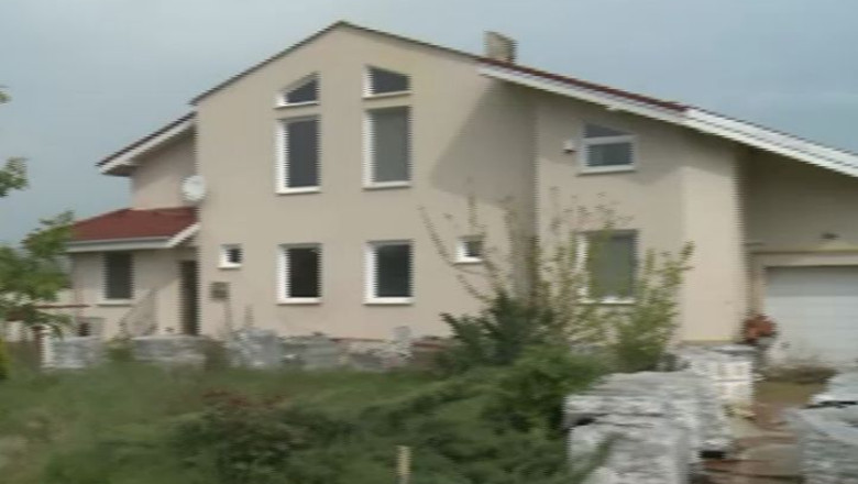 O grupare de hoti a spart de sapte ori aceeasi casa intr-un singur an Imagine