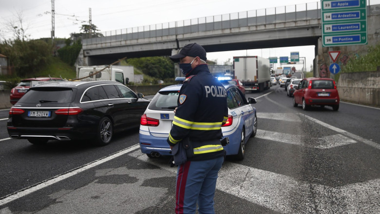 O italianca si-a abandonat fiica pe soseaua de centura a Romei pentru ca a luat o nota proasta la scoala Imagine