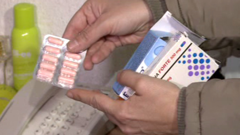 O mama a incercat sa-si omoare propriul fiu pentru ca suferea din dragoste Imagine