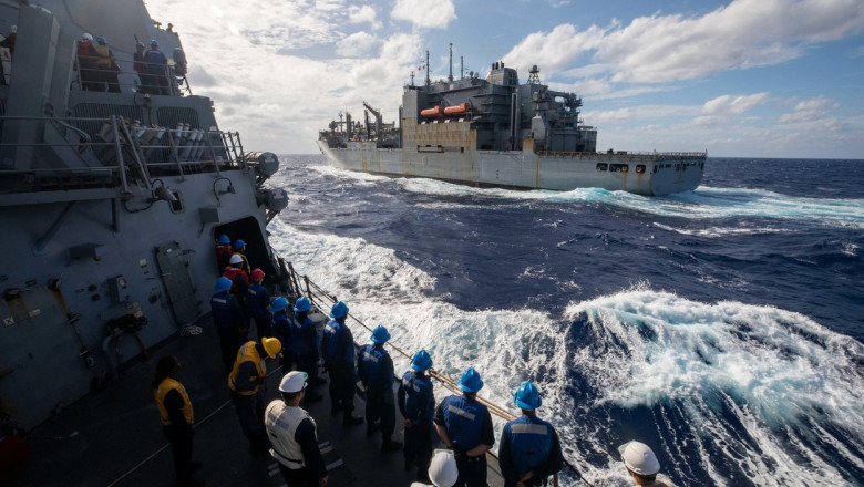 O nava de razboi americana a trecut prin Stramtoarea Taiwan. Reactia furioasa a Chinei Imagine