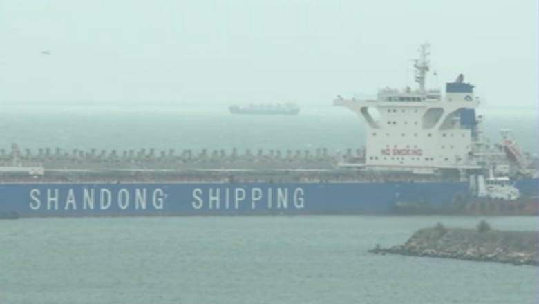 O nava-gigant a ajuns in Portul Constanta Imagine