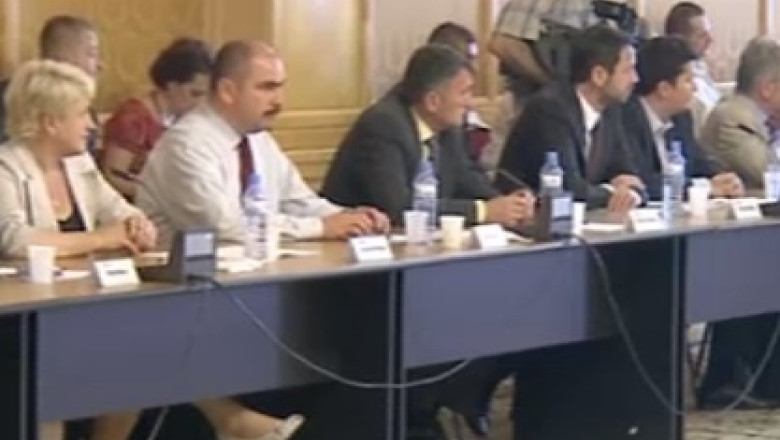 O noua disputa in USL. PNL vrea ca primarii sa fie alesi in doua tururi, PSD se opune Imagine