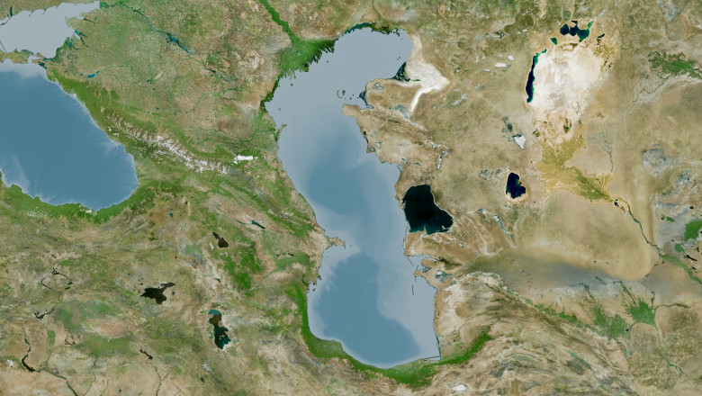 O noua insula aparuta in Marea Caspica a fost descoperita de cercetatori rusi. De ce nu au putut ajunge pe ea Imagine