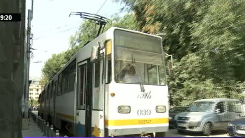 O noua lansare, o veche metoda de a umple stadionul: angajatii RATB, la o plimbare PSD Imagine