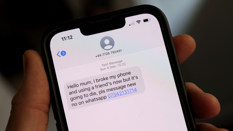 O noua metoda de frauda pe Whatsapp. Escrocii preiau contul celui inselat pentru a pacali alti utilizatori Imagine