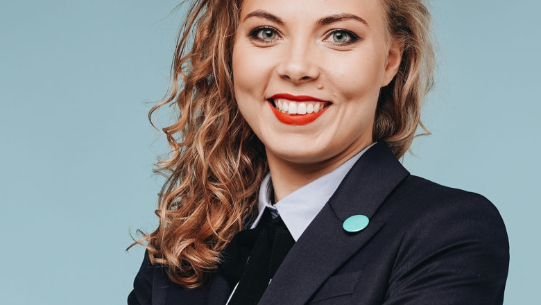 O opozanta a Kremlinului, insarcinata in luna a patra, a fost arestata pentru o postare pe twitter despre razboiul din Ucraina Imagine