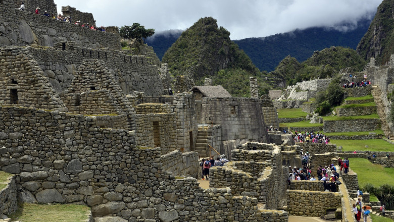 O parte a citadelei Machu Picchu a fost inchisa din cauza „pagubelor ireversibile” provocate de turism Imagine