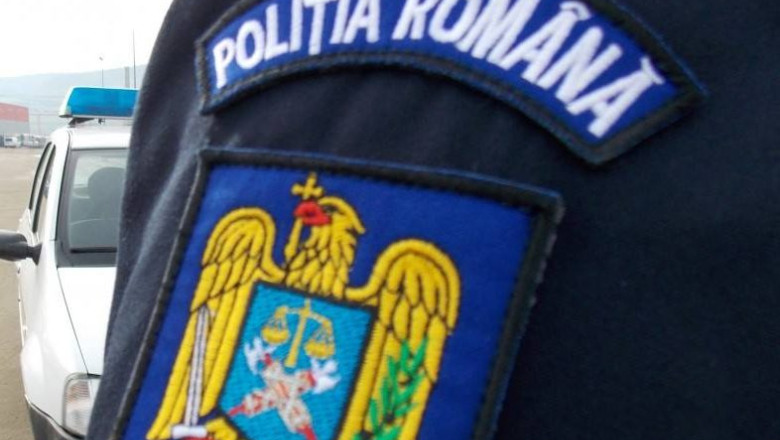 O politista a fost amendata si este cercetata disciplinar dupa ce a aruncat cu o petarda Imagine