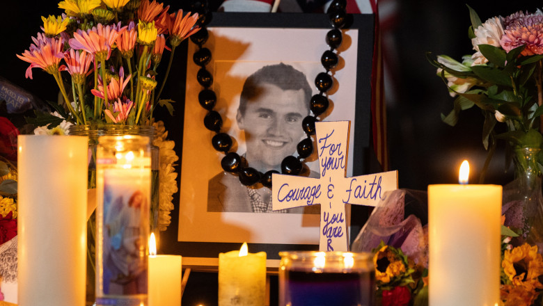 O slujba de pomenire pentru Charlie Kirk va avea loc pe un stadion din Arizona, pe 21 septembrie. Trump ar urma sa fie prezent Imagine