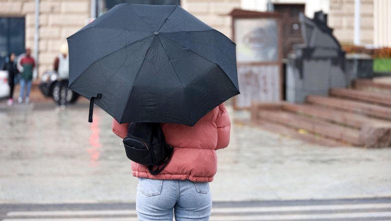 O tanara a fost accidentata pe trecerea de pietoni de un politist Imagine