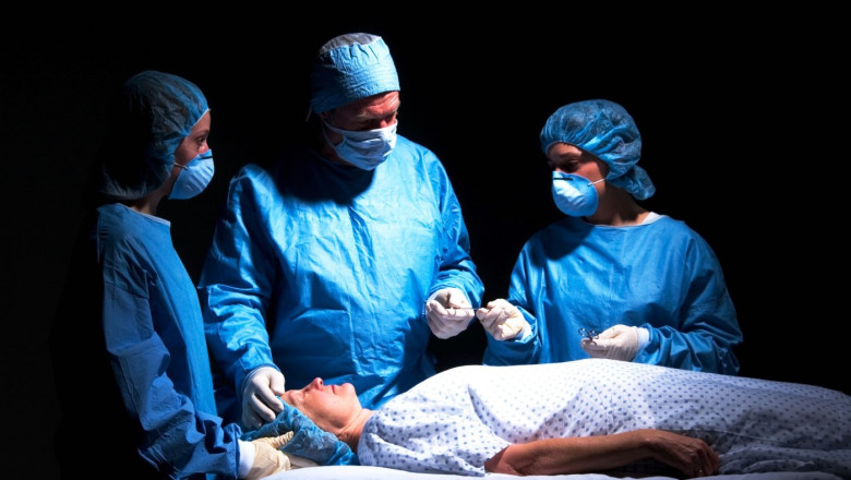 O tanara a murit in urma unei operatii estetice „barbare”, dupa ce a vazut reclame online la o clinica din Turcia Imagine