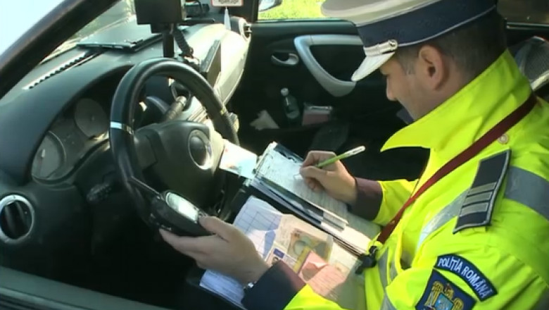 O tanara de 22 de ani a fost prinsa drogata la volan, in Cluj Imagine
