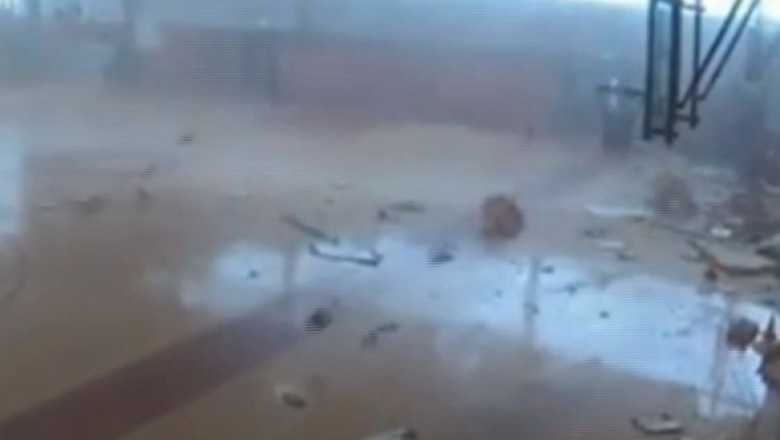 O tornada a devastat o scoala. Furtuna a lovit cand in cladire nu se afla nimeni Imagine