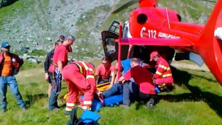 O turista din Cehia a cazut intr-o prapastie din Fagaras. Femeia a scapat cu rani minore Imagine