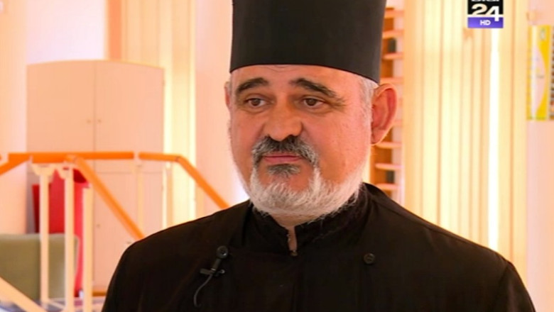 OAMENI. Preotul Marin Bica a infiintat trei centre de recuperare pentru copii Imagine